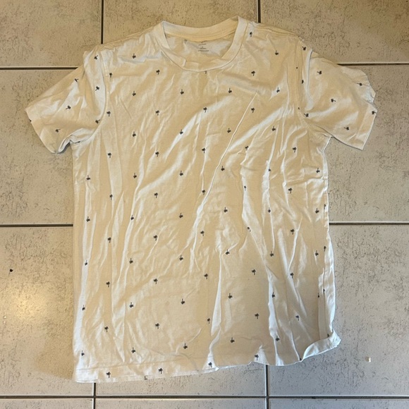 White T shirt with black palm trees small - Picture 2 of 2